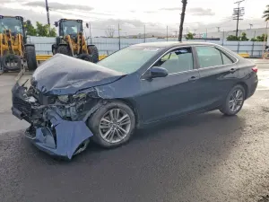 Toyota Camry LE 2.5L 4 2016