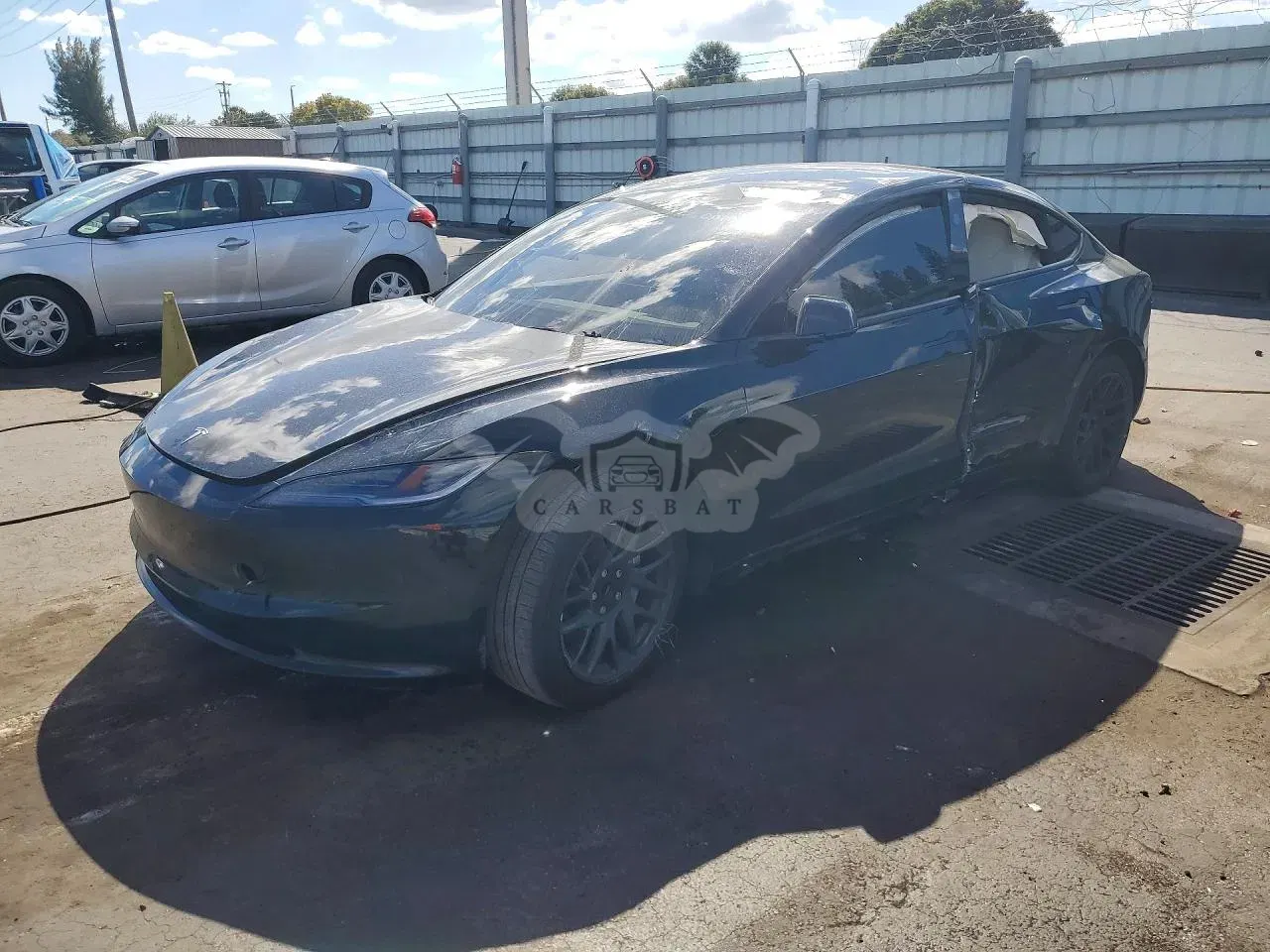 Tesla Model 3 2025