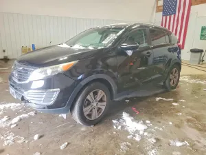 Kia Sportage LX 2.4L 4 2011