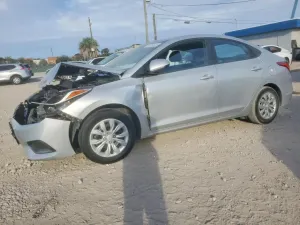 Hyundai Accent SE 1.6L 4 2019