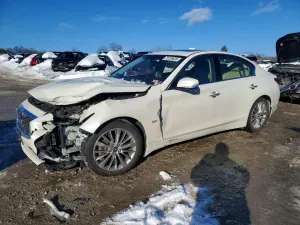 Infiniti Q50 LUXE 3.0L 6 2019