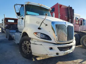 International ProStar 15.0L 6 2015