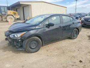 Nissan Versa S 1.6L 4 2024