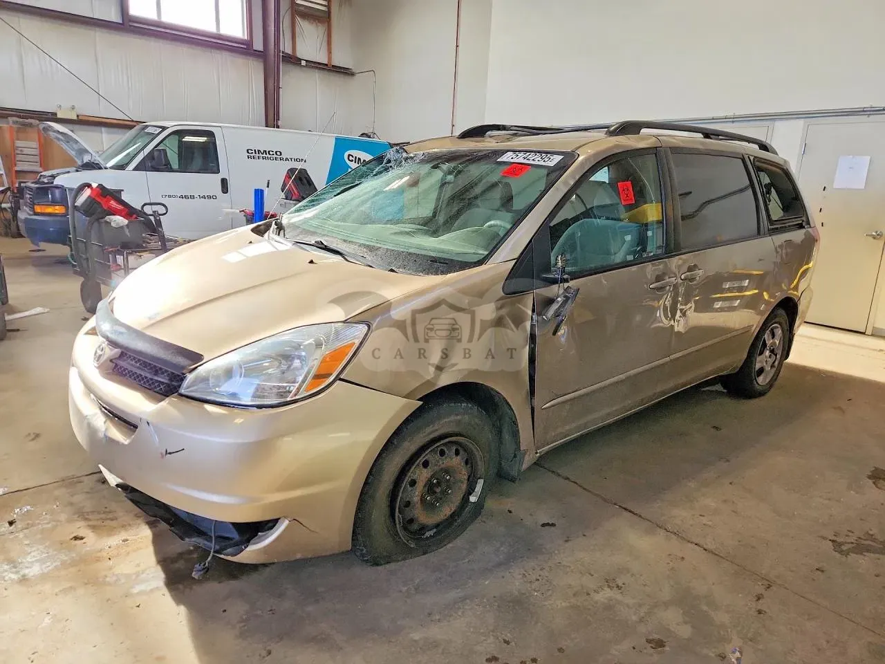 Toyota Sienna CE 3.3L 6 2004