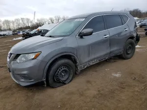 Nissan Rogue S 2.5L 4 2014