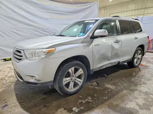 Toyota Highlander LIMITED 3.5L 6 2011