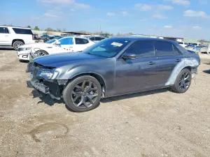 Chrysler 300 S 3.6L 6 2023