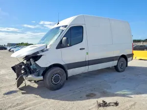 Mercedes-Benz Sprinter 2500 2.2L 4 2021