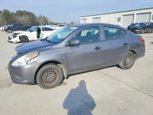 Nissan Versa S 1.6L 4 2016