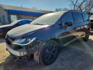 Chrysler Pacifica LIMITED 3.6L 6 2019