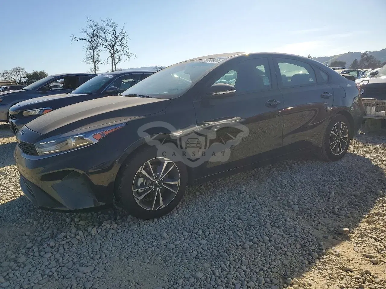 Kia Cerato / Forte / K3 LX 2 L 4 2023