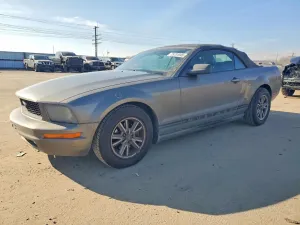 Ford Mustang 4.0L 6 2005