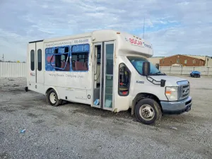 Ford Econoline 6.8L 10 2017