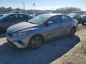 Kia Cerato / Forte / K3 LX 2.0L 4 2023