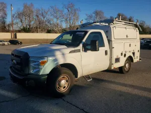 Ford F-350 6.2L 8 2013