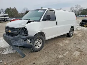 Chevrolet Express 4.3L 6 2020