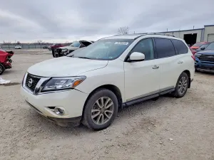 Nissan Pathfinder S 3.5L 6 2015