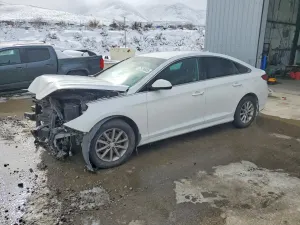 Hyundai Sonata SE 2.4L 4 2018