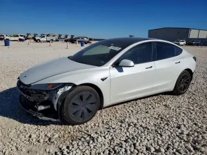 Tesla Model 3 2026