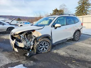 Subaru Forester 2.5L 4 2019