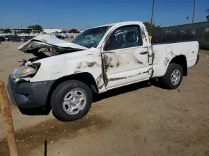 Toyota Tacoma 2.7L 4 2013