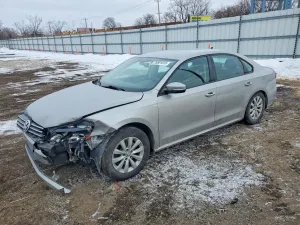 Volkswagen Passat 1.8L 4 2014