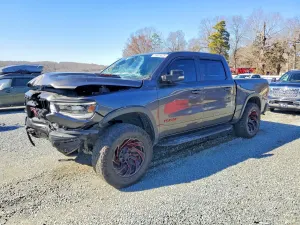 RAM 1500 REBEL 5.7L 8 2019