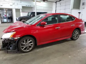 Nissan Sentra S 1.8L 4 2015