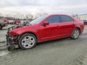 Ford Fusion SE 2.5L 4 2010