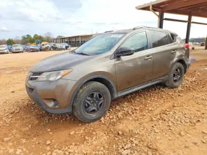 Toyota Rav4 LE 2.5L 4 2014