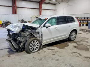 Volvo XC90 T5 MOMENTUM 2.0L 4 2020