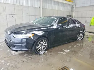 Ford Fusion SE 2.5L 4 2015