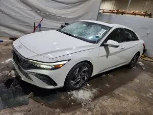 Hyundai Elantra SEL 2.0L 4 2024
