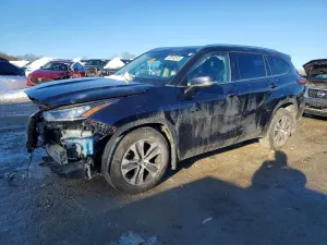 Toyota Highlander XLE 3.5L 6 2020