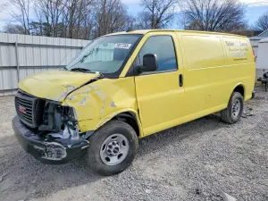 GMC Savana G2500 6.6L 8 2025