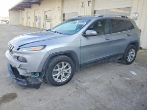 Jeep Cherokee LATITUDE 3.2L 6 2016