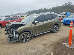 Subaru Forester 2.5L 4 2024