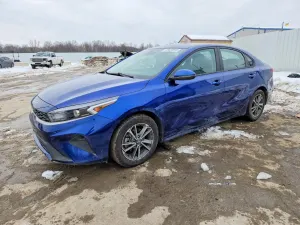 Kia Cerato / Forte / K3 LX 2.0L 4 2023