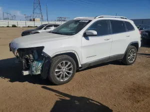Jeep Cherokee LATITUDE PLUS 2.4L 4 2019