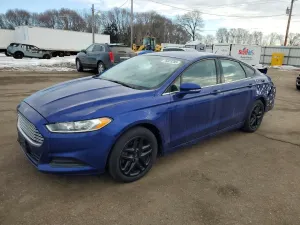 Ford Fusion SE 2.5L 4 2013