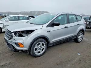 Ford Escape S 2.5L 4 2017