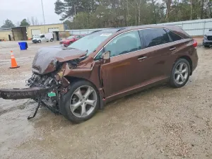 Toyota Venza LE 3.5L 6 2013