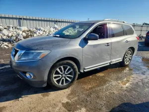 Nissan Pathfinder S 3.5L 6 2015