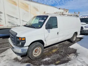 Ford Econoline 4.6L 8 2014