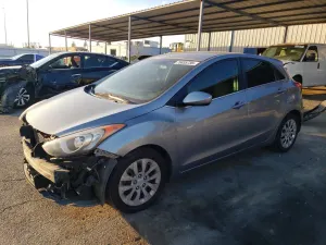 Hyundai Elantra 2.0L 4 2016