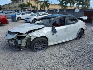 Toyota Camry XSE 2.5L 4 2025