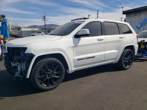 Jeep Grand Cherokee LAREDO 3.6L 6 2018