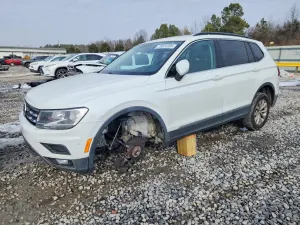 Volkswagen Tiguan SE 2.0L 4 2018