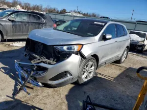 Ford Edge SEL 2.0L 4 2019