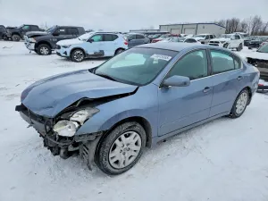 Nissan Altima BASE 2.5L 4 2011